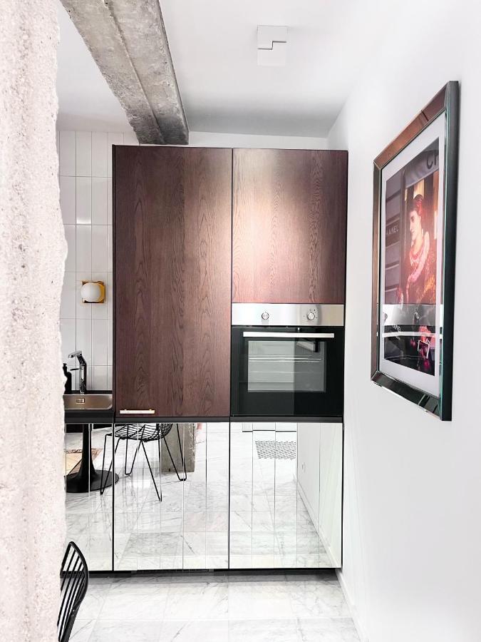 Design+Luxus Apartment Im Zentrum! +Netflix Varsóvia Exterior foto