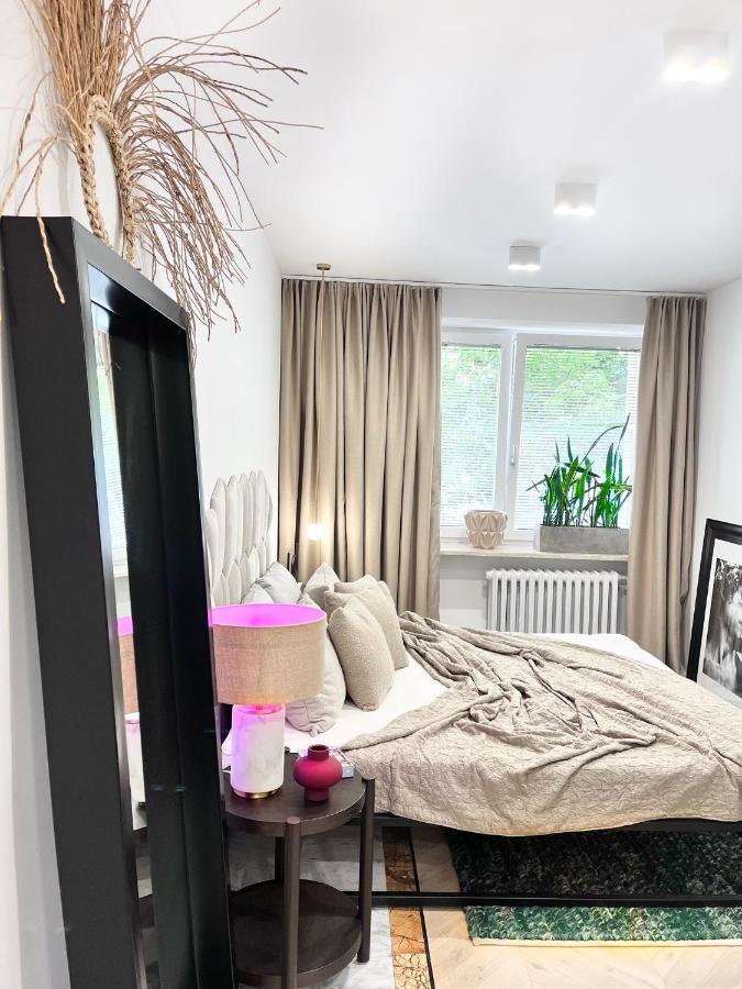 Design+Luxus Apartment Im Zentrum! +Netflix Varsóvia Exterior foto