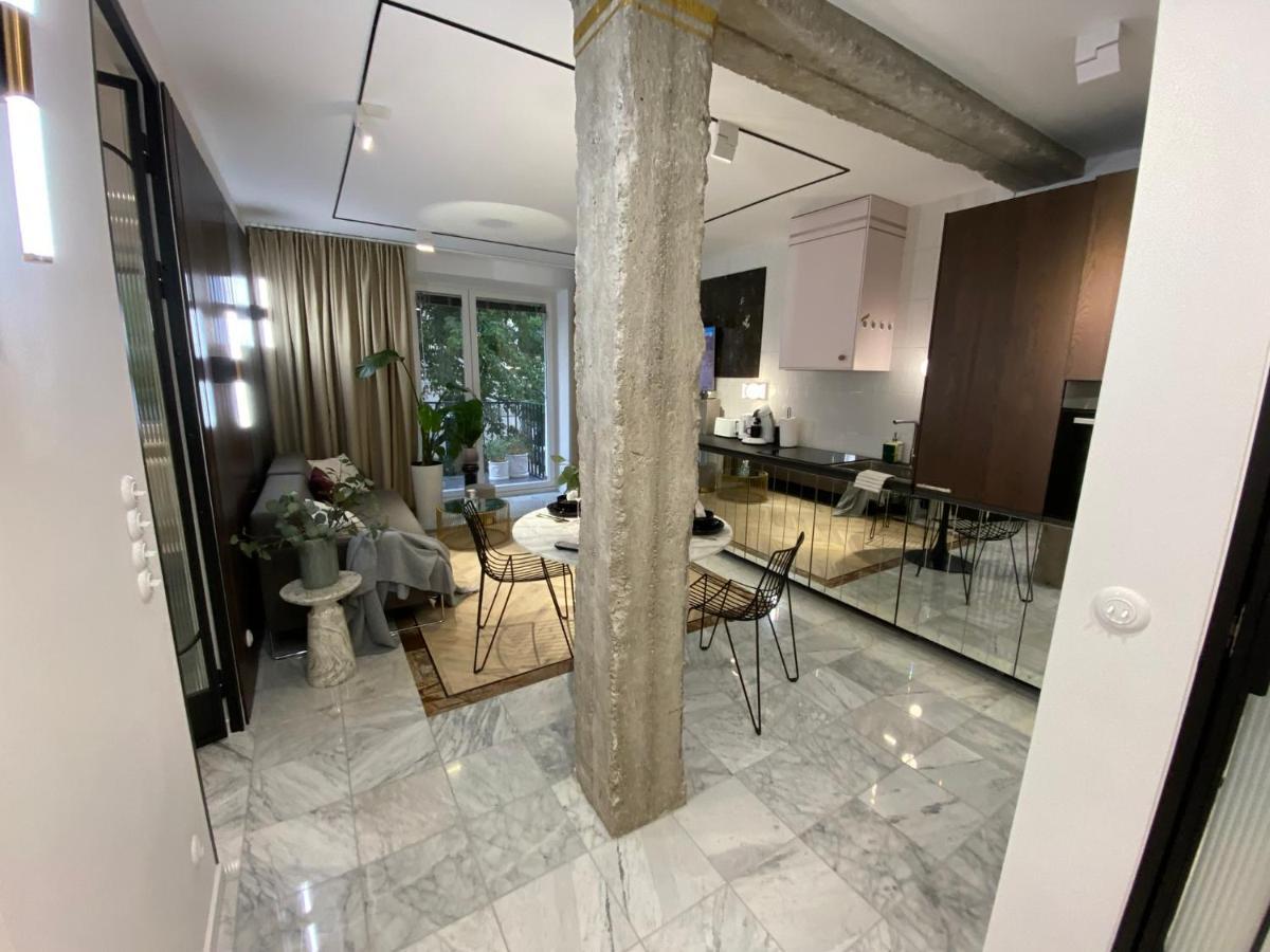 Design+Luxus Apartment Im Zentrum! +Netflix Varsóvia Exterior foto